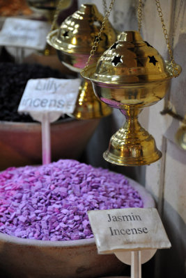 Lilly incense