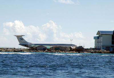 g3/93/329493/3/53857810.maldives05330.jpg