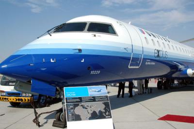 SkyWest CRJ700 at the Dubai Airshow