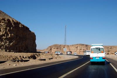 g3/93/329493/3/55912503.LuxorJan06102.jpg