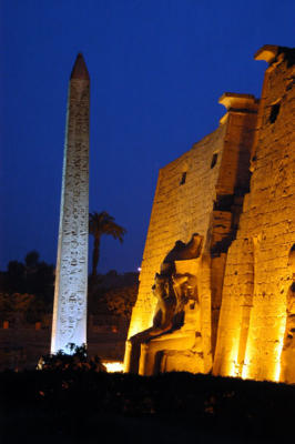 g3/93/329493/3/55940818.LuxorJan06948.jpg