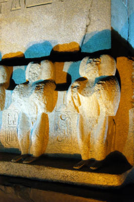 g3/93/329493/3/55940880.LuxorJan06995.jpg