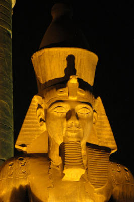 g3/93/329493/3/55941034.LuxorJan061014.jpg