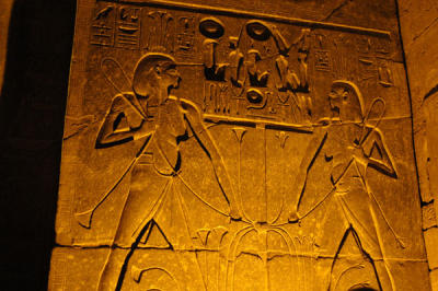 g3/93/329493/3/55941046.LuxorJan061019.jpg