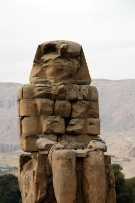 g3/93/329493/3/55941501.LuxorJan06893.jpg