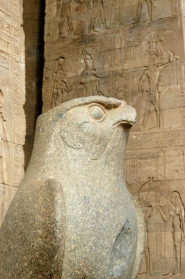 g3/93/329493/3/56181443.NileFeb06493.jpg