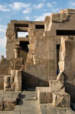 g3/93/329493/3/56182965.NileFeb06765.jpg
