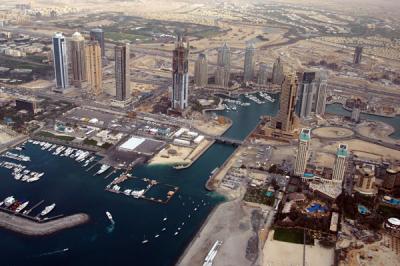 g3/93/329493/3/56425477.DubaiAerialsFeb06182.jpg