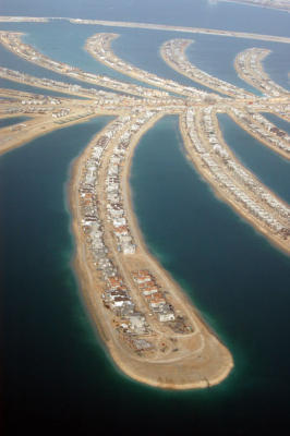 g3/93/329493/3/56427241.DubaiAerialsFeb06102.jpg