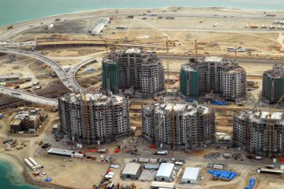 g3/93/329493/3/56427256.DubaiAerialsFeb06161.jpg