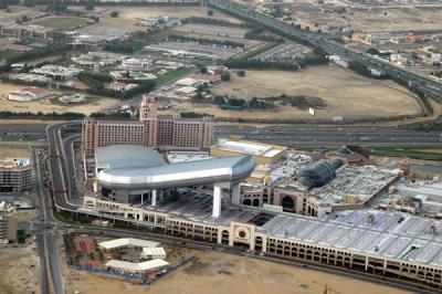 g3/93/329493/3/56428651.DubaiAerialsFeb06333.jpg