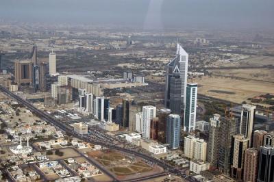 g3/93/329493/3/56430150.DubaiAerialsFeb06035.jpg