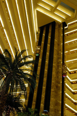 g3/93/329493/3/56781638.QatarMar06458.jpg