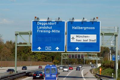g3/93/329493/3/57062466.MunichOct05554.jpg