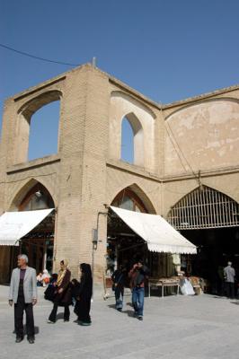 Imam Square shops