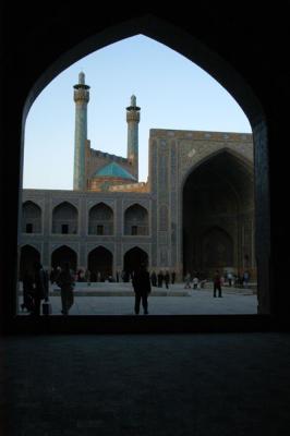 g3/93/329493/3/57988531.IranMar061233.jpg