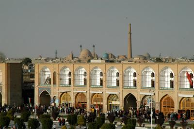 Imam Square with the Jameh Mosque in the distance