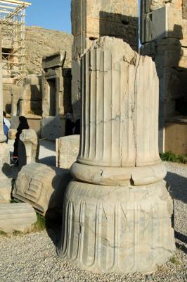 Hall of 100 Columns