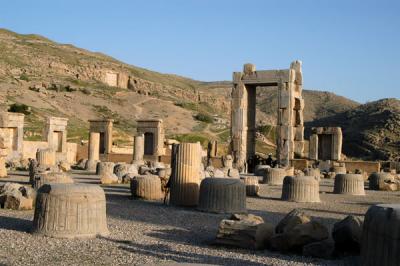Palace of 100 Columns