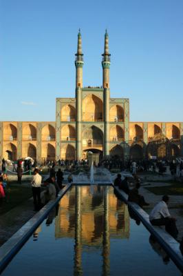 Amir Chakhmaq, Yazd