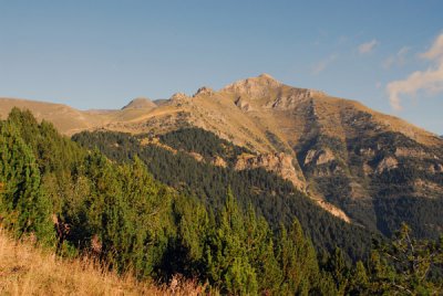 Pic Alt de la Capa (2572m) from Carreta del Coll de la Botella, Andorra