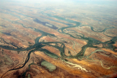 Niger Inland Delta, Mali, looking southeast at Gabongo and Fata (16 10 38N/003 17 07W)