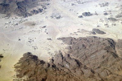 Jebel Tahount, Algeria (23 53 12N/006 12 39E)