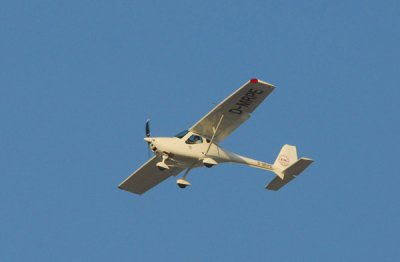Demonstration flight Remos G3/600 Mirage (D-MRPE) Dubai Airshow 2007