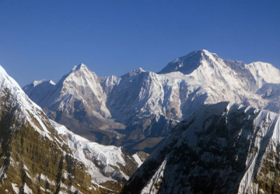Cho-oyu (8201m/26,906ft) world's 6th highest mountain, Nepal/Tibet and Jasamba (7351m) Nepal-Tibet