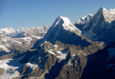 Chobu Tse (6685m) & Takargo (6782m) Nepal Himalaya