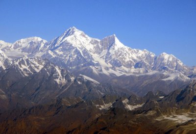 Shisha Pangma (8013m/26,289ft) on the left with Pungpa Ri and Nyanang Ri, Tibet