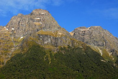 Mount Elginton