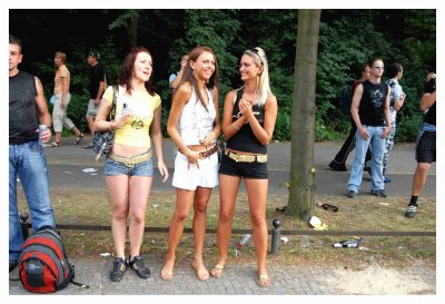 love parade berlin 2006 (may contain nudity) - 1