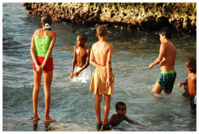 malecon, havana, cuba 4/30-49