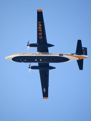 U.S. Army Golden Knights & the Canadian Skyhawks