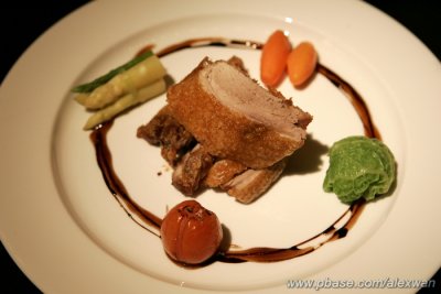 20071114-loewe-luncheon-059s.jpg
