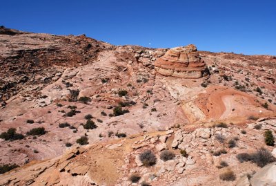 End of hike is in view (white dot on rock below white dot in sky)