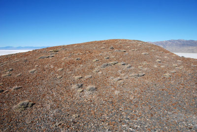 South summit about 50 feet (15m) away