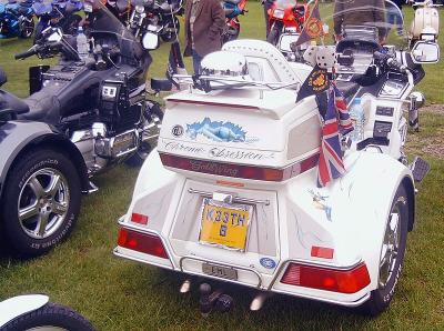 A pair of Goldwing trikes.