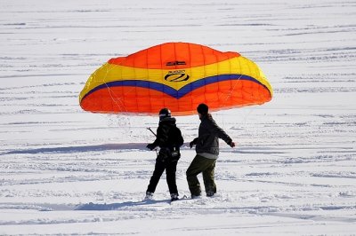 Kite Snowboarding