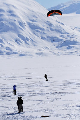 Kite Snowboarding