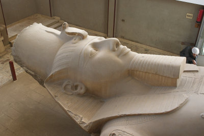 Memphis Ramses II statue