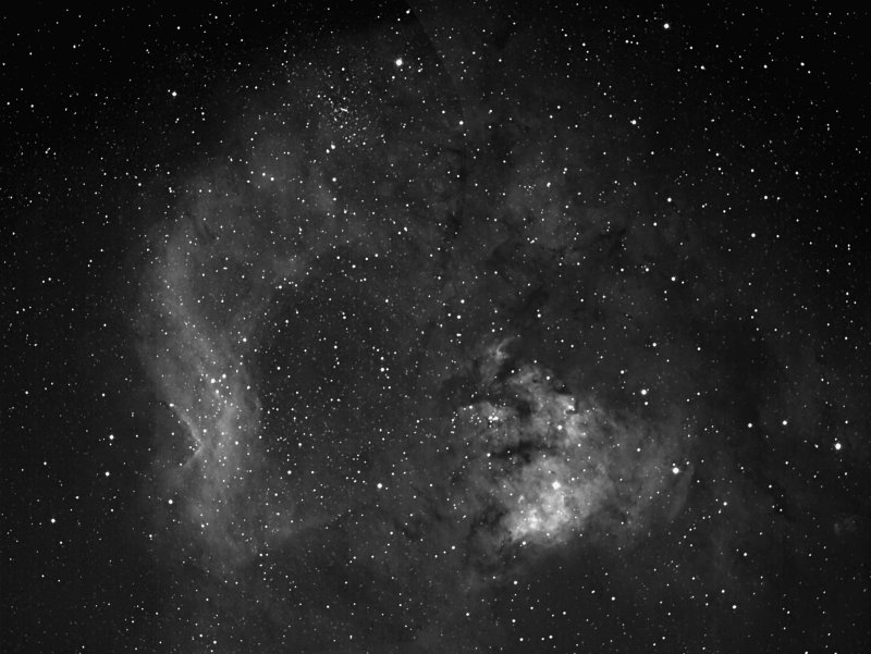 NGC 7822  et Cederblad 214 en hydrogne alpha