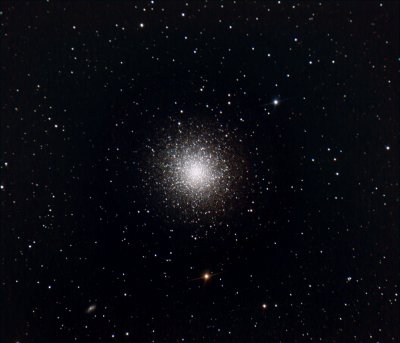 L'amas globulaire d'Hercule, M 13