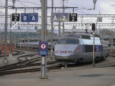 TGV double-header being prepared for the return trip to Paris