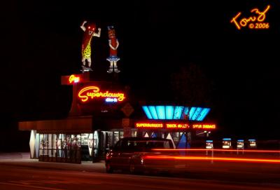 Superdawg Drive-in