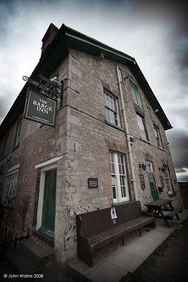 The Barge Inn, Honeystreet