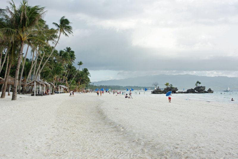 Boracay Beach Overcast.jpg
