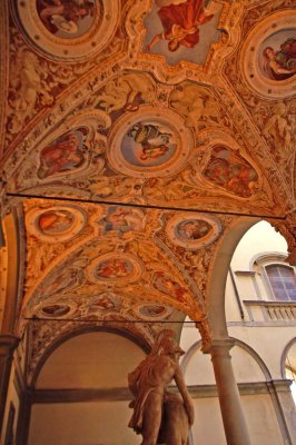 Pitti Palace Arches 0192.jpg