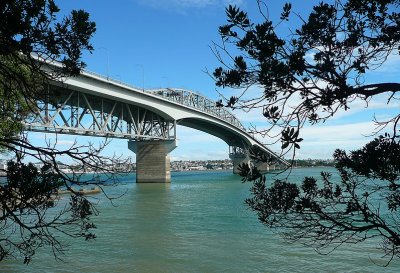 Auckland Harbour Bridge.
